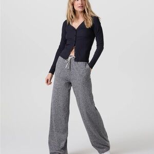 Vuori Gray Wide-Leg Lounge Pants (M Long)
